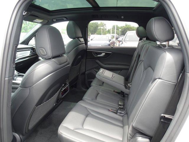 new 2025 Audi Q7 car, priced at $83,880