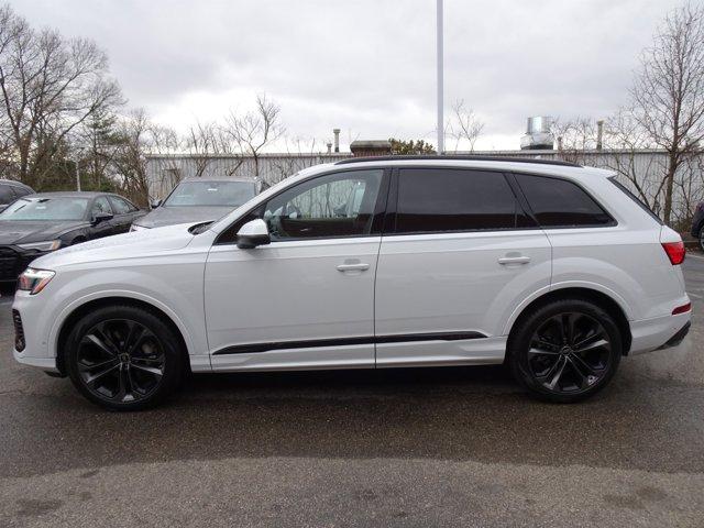 new 2025 Audi Q7 car, priced at $85,190