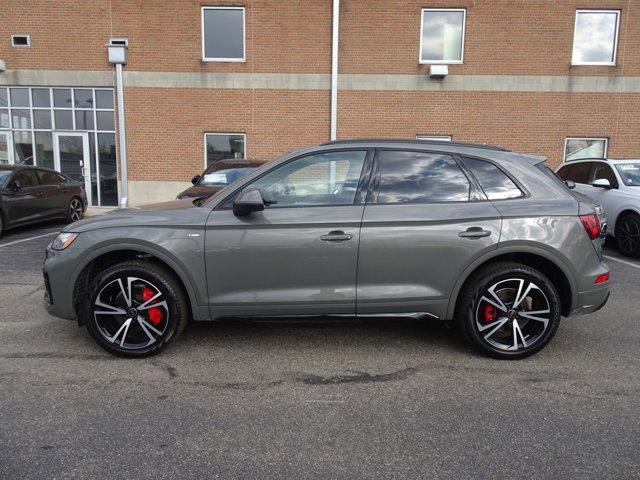 new 2025 Audi Q5 car, priced at $59,340