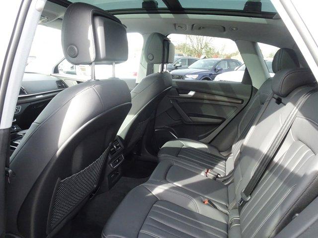 used 2024 Audi Q5 car, priced at $40,900