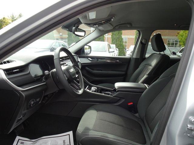 used 2023 Jeep Grand Cherokee car, priced at $27,995