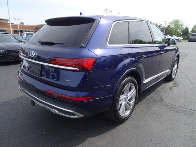 used 2024 Audi Q7 car, priced at $55,900