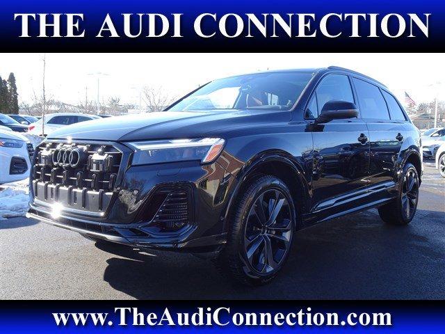 new 2025 Audi Q7 car, priced at $74,920