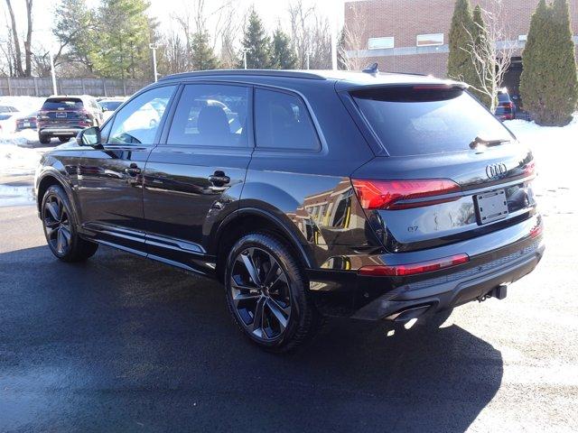 new 2025 Audi Q7 car, priced at $74,920