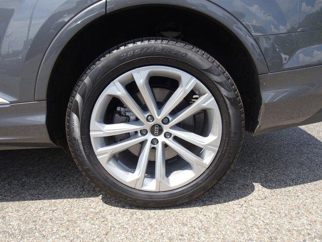used 2025 Audi Q7 car, priced at $64,900