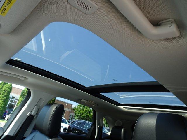 used 2021 Ford Edge car, priced at $29,995