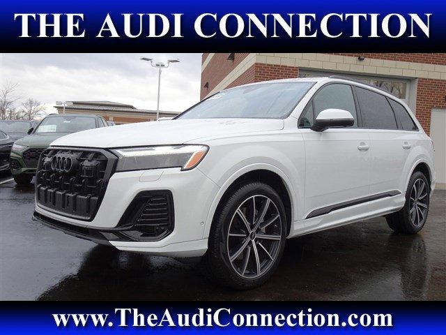 used 2025 Audi Q7 car, priced at $62,900