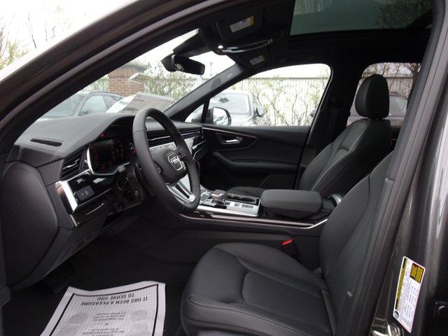 new 2025 Audi Q7 car, priced at $77,695
