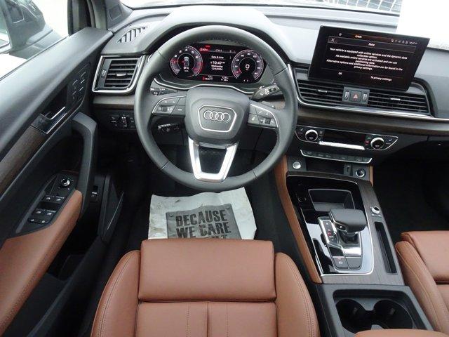 new 2025 Audi Q5 car, priced at $58,175