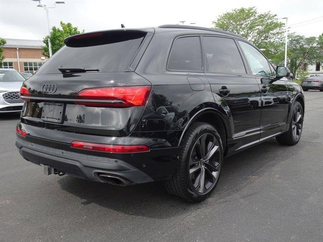 used 2025 Audi Q7 car, priced at $69,900
