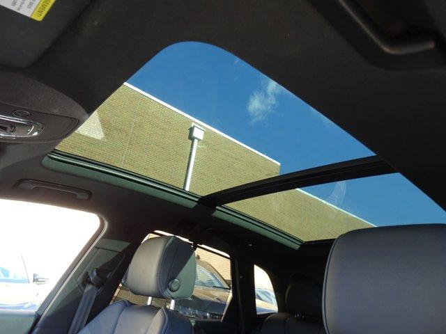 used 2022 Audi SQ5 car, priced at $38,900