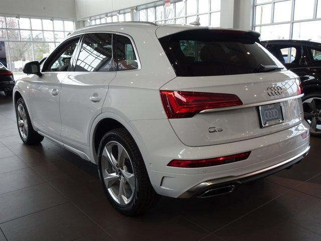 new 2025 Audi Q5 car, priced at $60,725