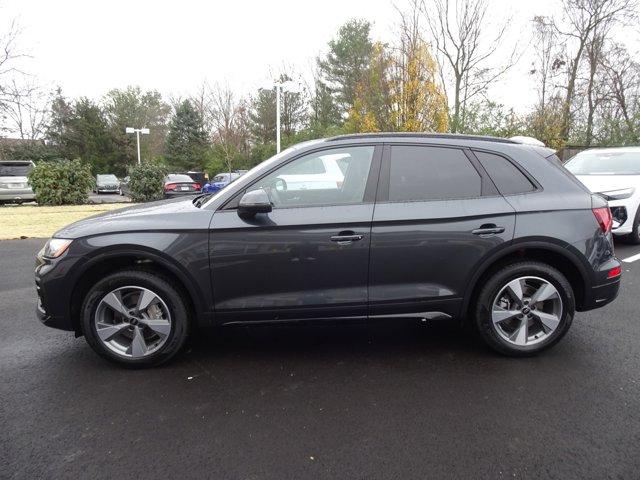 new 2025 Audi Q5 car, priced at $49,925