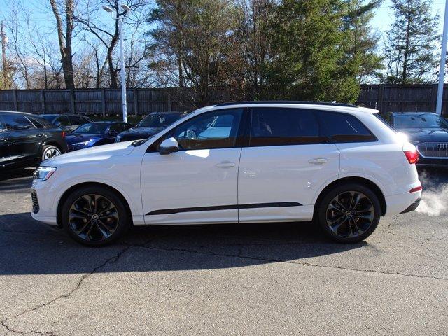 new 2025 Audi Q7 car, priced at $85,190