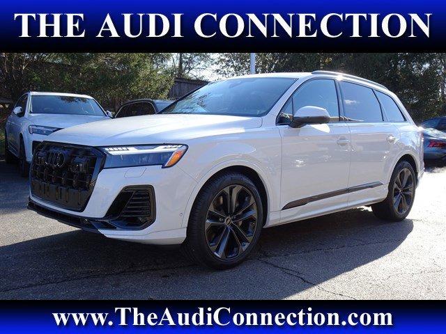 new 2025 Audi Q7 car, priced at $85,190