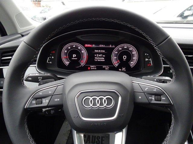 used 2025 Audi Q7 car, priced at $65,900