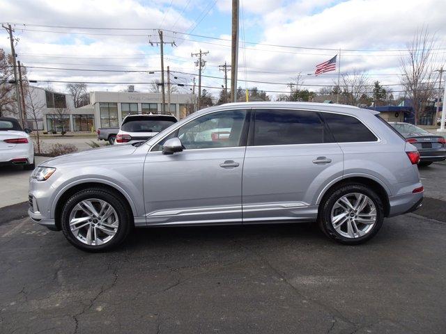 used 2021 Audi Q7 car, priced at $34,900