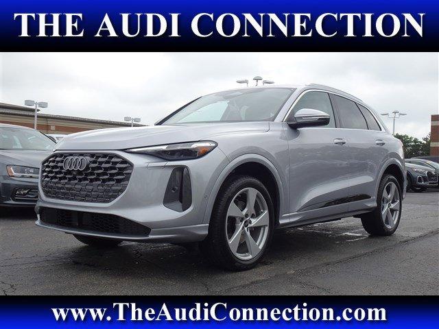 new 2025 Audi Q5 car, priced at $60,440