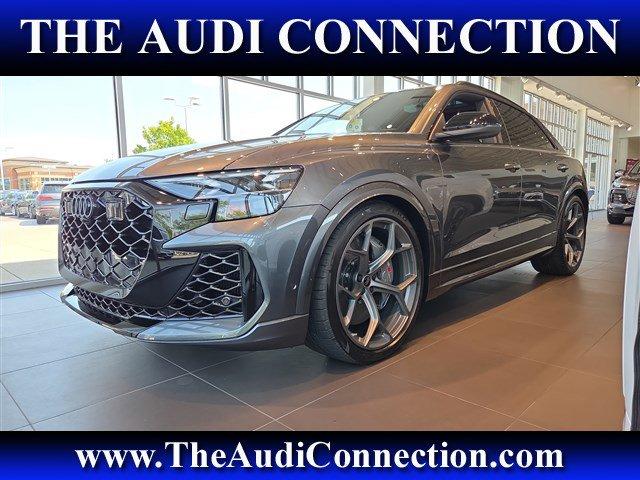 new 2025 Audi RS Q8 car, priced at $142,440