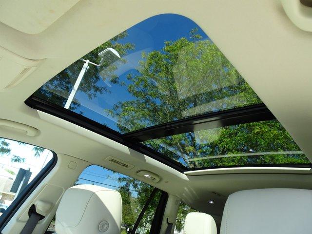 used 2021 Cadillac XT6 car, priced at $32,995