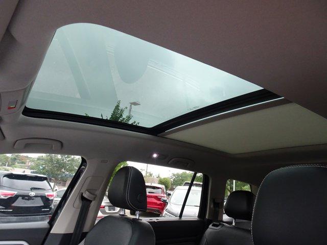 used 2021 Volkswagen Atlas car, priced at $28,995