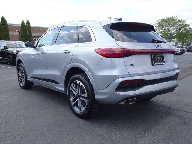 new 2025 Audi Q5 car, priced at $59,640