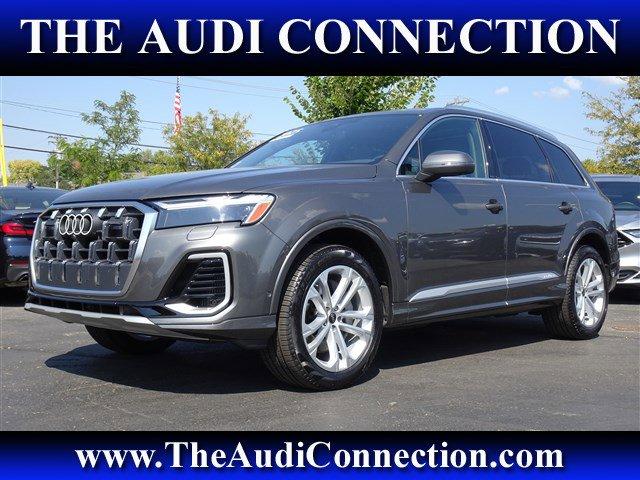 used 2025 Audi Q7 car, priced at $56,900