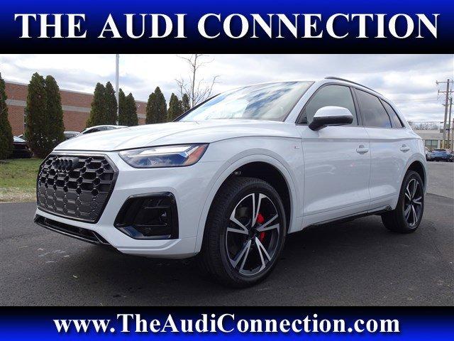 new 2025 Audi Q5 car, priced at $59,135