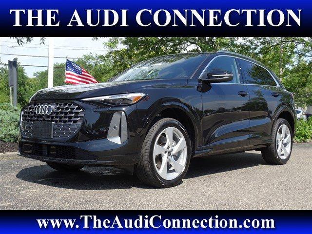 new 2025 Audi Q5 car, priced at $61,950