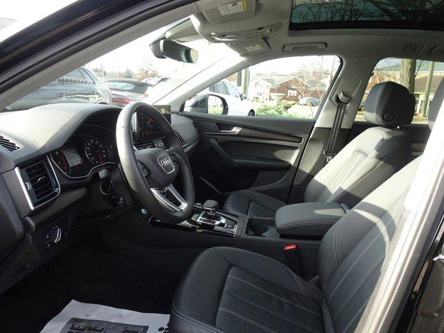 used 2024 Audi Q5 car, priced at $40,900