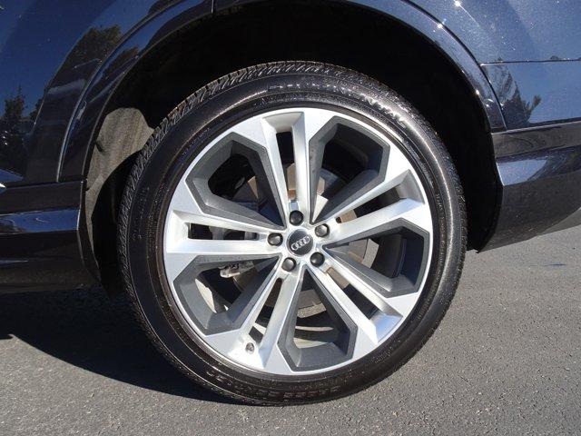 used 2021 Audi Q7 car, priced at $28,995