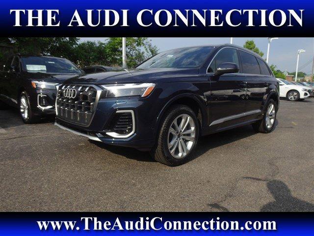 new 2025 Audi Q7 car, priced at $75,555