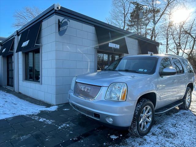 used 2011 GMC Yukon car, priced at $9,495