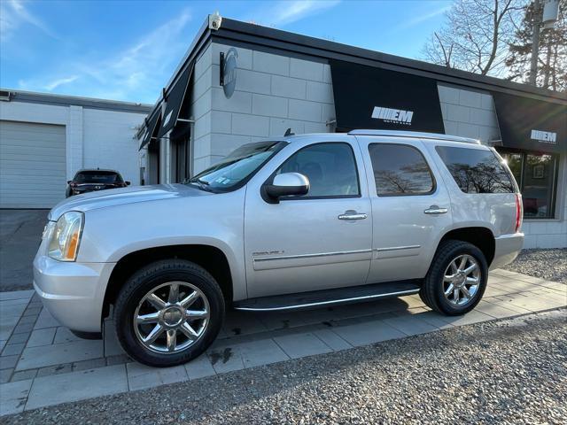 used 2011 GMC Yukon car, priced at $9,495