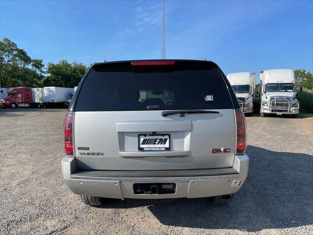 used 2011 GMC Yukon car, priced at $9,995