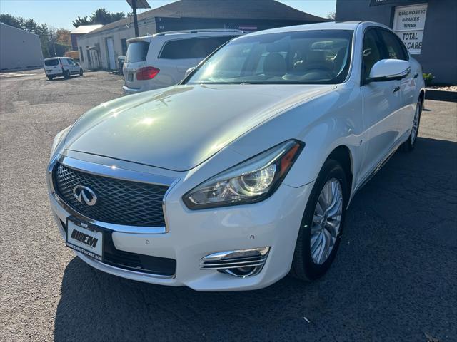 used 2015 INFINITI Q70L car, priced at $12,495