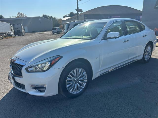 used 2015 INFINITI Q70L car, priced at $12,495