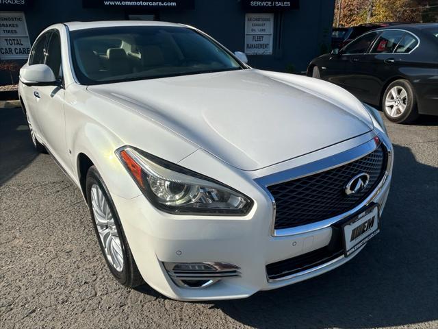 used 2015 INFINITI Q70L car, priced at $12,495