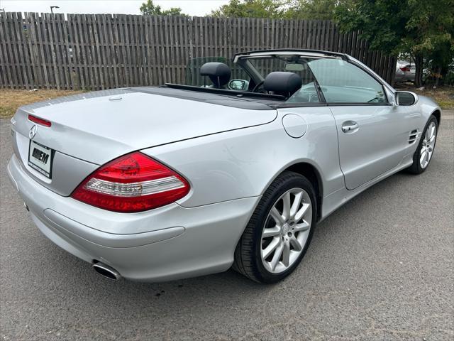 used 2008 Mercedes-Benz SL-Class car, priced at $16,995