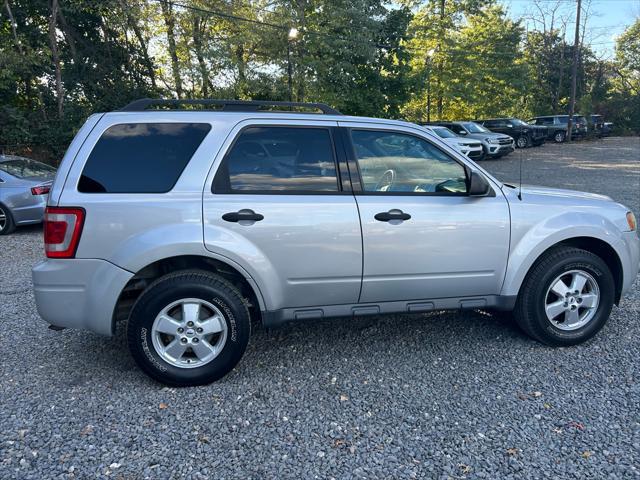 used 2009 Ford Escape car, priced at $5,795