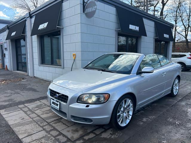 used 2006 Volvo C70 car, priced at $9,395