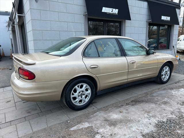 used 2002 Oldsmobile Intrigue car, priced at $4,395