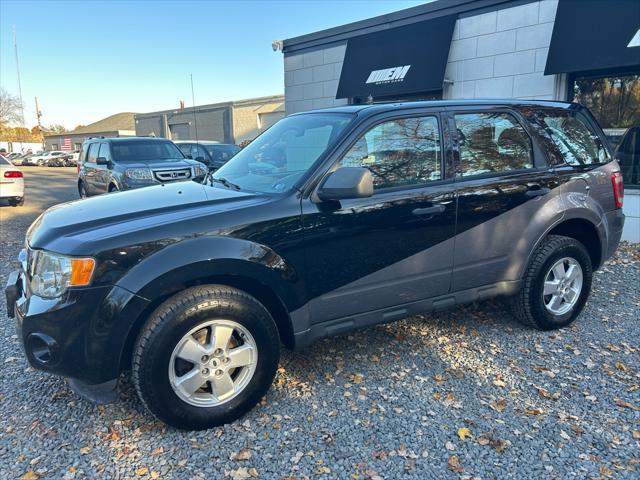 used 2009 Ford Escape car, priced at $7,795