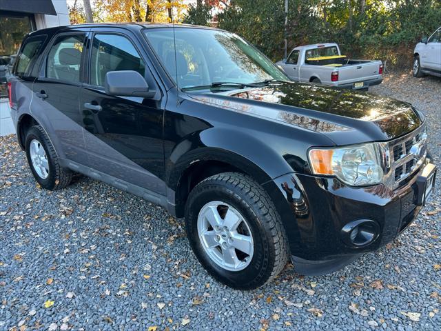 used 2009 Ford Escape car, priced at $7,795