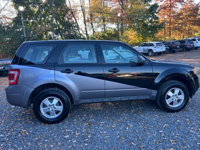 used 2009 Ford Escape car, priced at $7,795