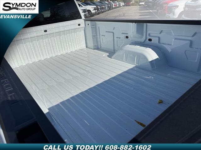 new 2026 Chevrolet Silverado 1500 car, priced at $43,378