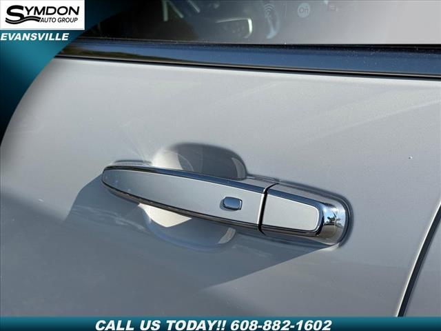 used 2023 Chevrolet Equinox car, priced at $28,483