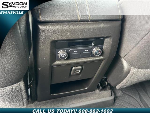 used 2019 Chevrolet Traverse car, priced at $18,631