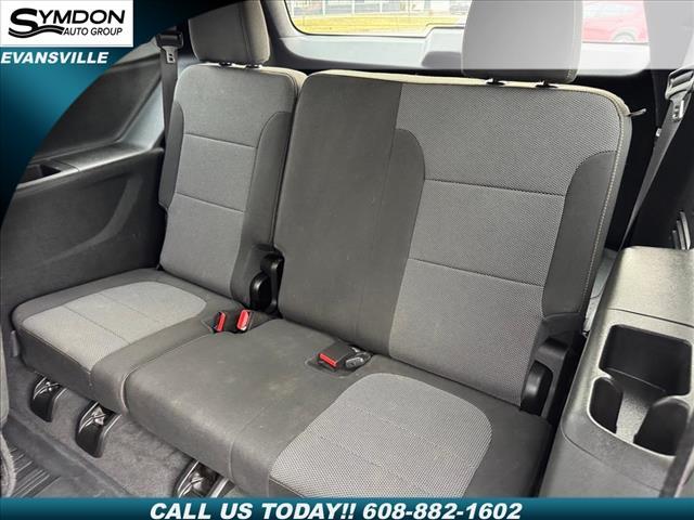 used 2019 Chevrolet Traverse car, priced at $18,631