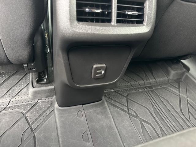 used 2023 Chevrolet Equinox car, priced at $24,618